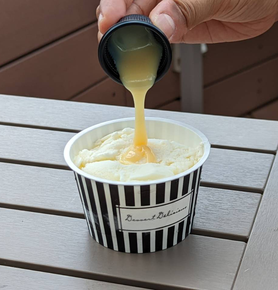 オルタナの森　ルーフトップカフェ　Milk jam ice cream　