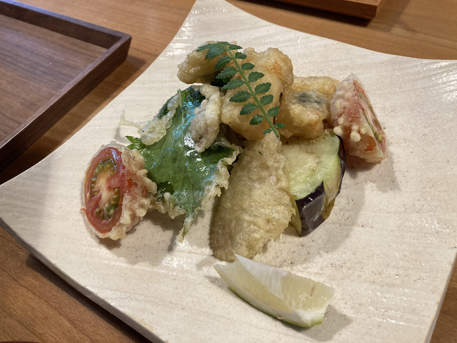 工房レストラン「wakuden MORI」
うなぎの天ぷら